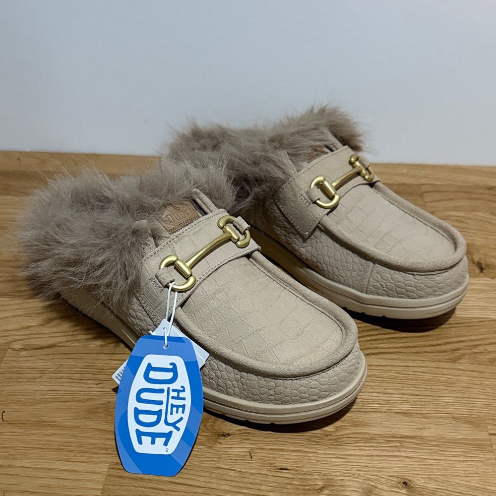 Hey Dude Men’s Market Wally Slip Loafer | NWT 10